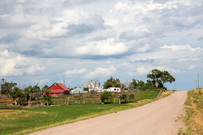 farm-in-sterling-co-800