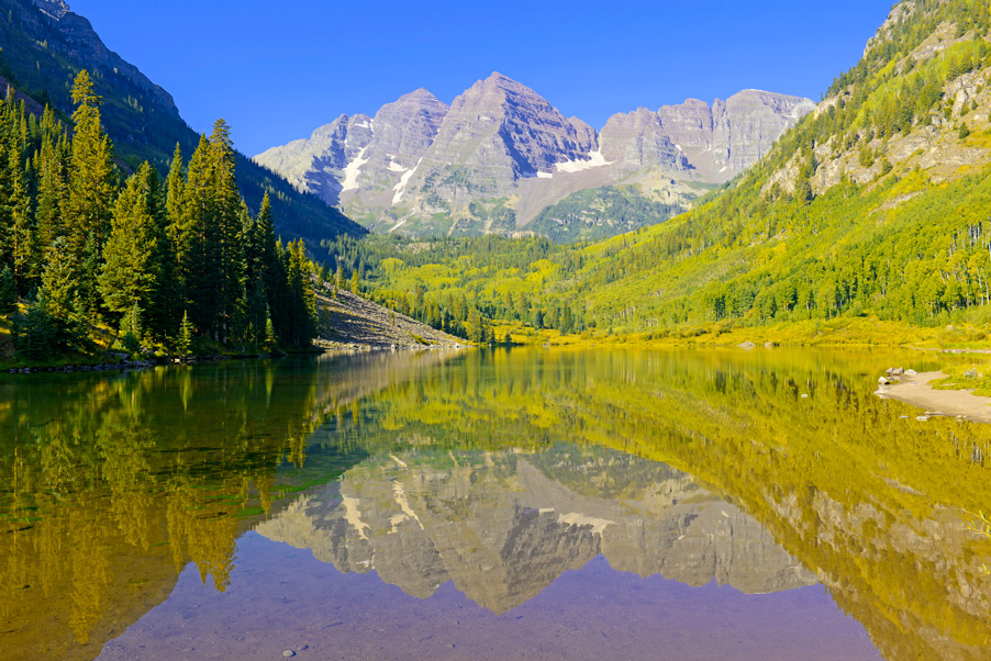 maroon-bells-mountains