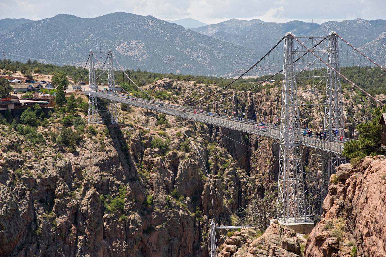 royal-gorge-bridge