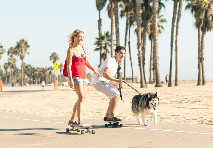 skateboarding-at-beach